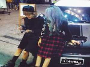 我阿 李玲 业精于勤，荒于嬉;行