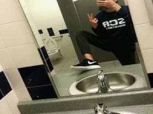 庸 假如我们都狠幸福，这