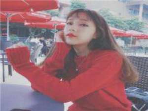 实习生：   眉头再皱歇一歇还是要继续走 真爱和鬼都是听别人遇