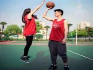 阿瑾：你可以记住我名字却不能把我当故事 你只是过客，我只是路