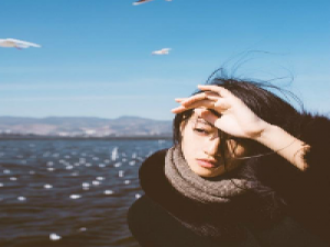 江泣 -最后一张有惊喜 愿山野都有雾灯 风雨