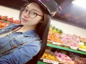 表情越来越单一 除非