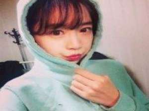 我没有抗拒吹来的风，