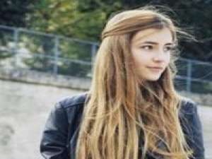 阿瑾：很感谢你能来因为不遗憾你离开 希望亲热的时候一生年