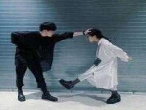 想说的话在眼睛里草稿箱里还有梦里 我们总是习惯于对自己