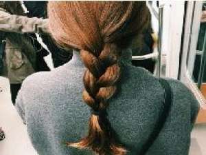 不要拿别人的地图，找自己的路。 我咄咄逼人 我嘴不饶