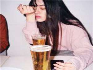 迷路：你过得好吗我们都别说谎 一本正经的外表，掩饰