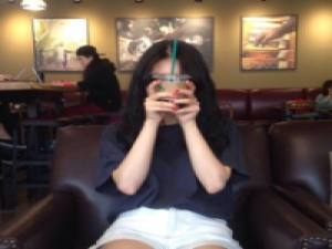 适应孤独 就像适应一种残疾 幸福就是一个吃货有着