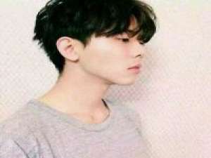 苒苒：怎么可以这么帅！ 原谅我这一生放荡不羁