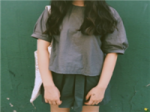 自尊让我不去找你，但阻止不了我想你 这年头，有钱装穷，没