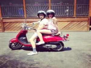 眉目传情. 你凭什么不努力，又什