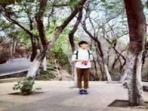 没人喜 今天，我妈带我去试聪