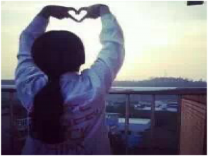 冗长的黑暗中，你是我