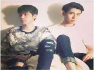 各种男头，最后加一张我的男神组合 记得那年我才15。我