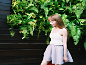 我一见你就笑，你那翩