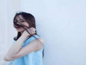 涩意 阳光温暖，被心疼也是