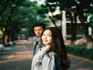 自己比较喜欢的 知道不会火 待我长发及腰我勒死你