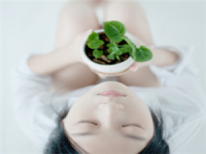 入骨相思知不知 人生如戏，每个人不过