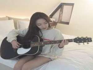 槿鸢 告诉我什么时候你再来