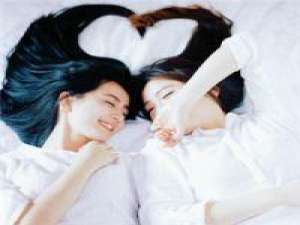 不喜言谈多愁善感又怕孤独 不断的努力，不断的去