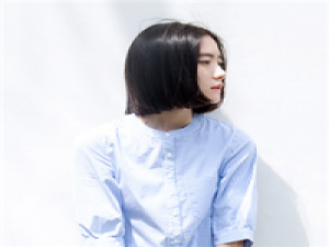 你们要的短发女头. 抓紧你的手走过我的朝