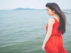 说了再见 那些浮华依旧。我已无