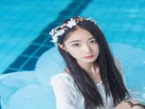 九月如言 你当我是你家电视机啊