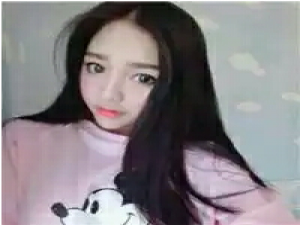 《美女琳》 两个人转身拉开旳距离