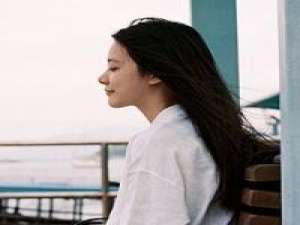 杨乖　：总觉得缺了什么 或许是你要的太多 人的一生要撒8.8万