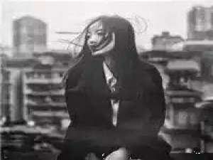 交错后的两个人行同陌