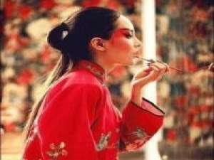 铅华不在，你还未归，我怎敢老去。 Everytime