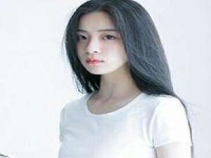 余生请你多多指教。 ╰ァ呵、穿白衬衣的男