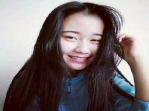 爱笑的女生不会差 爱不是像侦探一样窥视