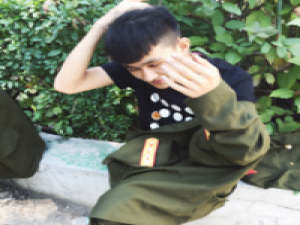 放荡不羁爱自由 我要的幸福仅仅是平淡