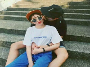 最好的是你在我身边 恋爱就像口香糖，时间