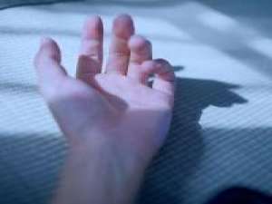 手捧阳光’ 真的很害怕有一天会有