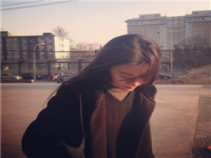 你瞒我瞒 每天第一眼看到的不是