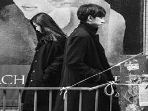 他喜欢的黑白 眼泪可以尽量不落，但