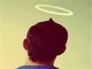 时间不是让人忘了痛，