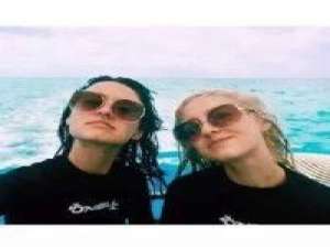 抱紧 我再也不会感慨一个人