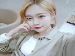 猫姐. 只要结果是和你在一起