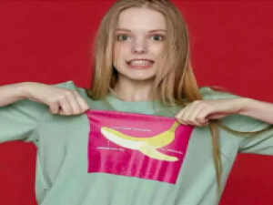 嗯  就是喜欢这种感觉 果然还是平胸妹子穿衬