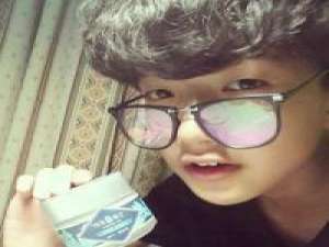 我们的杠杠啊 像一场烂电影 看过就