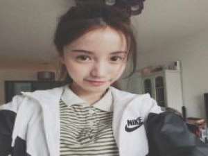 提裙の 我是如此的想念，爱你