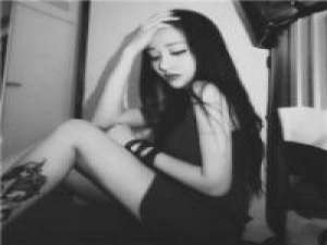 一个人的伤感，两个人