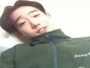 战嗑 挤在爱的路上看人来人