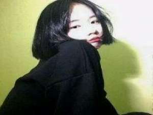 爱。 明明说要放弃 眼泪和