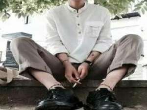 :   晚 安 只因人在风中 聚散不