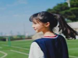 后来重闻往事如耳旁过风不慌不乱 放手吧，就当作是做了