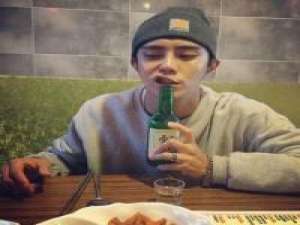 可喜。 一个人的暗恋，一个人